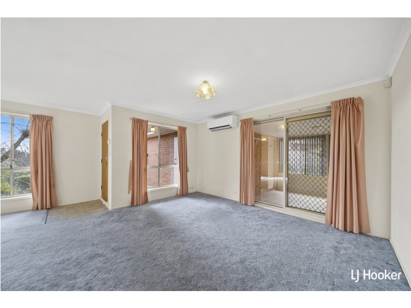 25 Hugh McKay Crescent, Dunlop ACT 2615