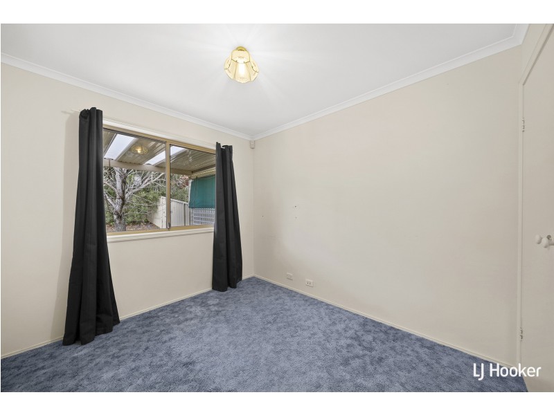 25 Hugh McKay Crescent, Dunlop ACT 2615