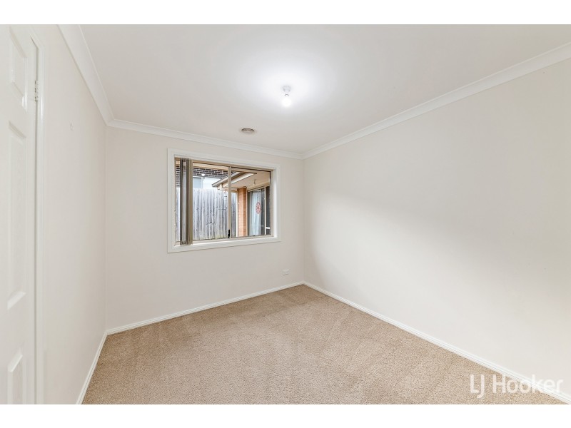 25 Renouf Street, Casey ACT 2913