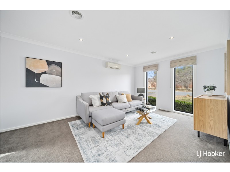 5 Splayd Close, Dunlop ACT 2615