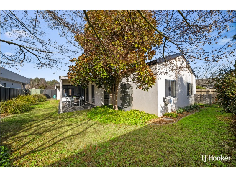 5 Splayd Close, Dunlop ACT 2615