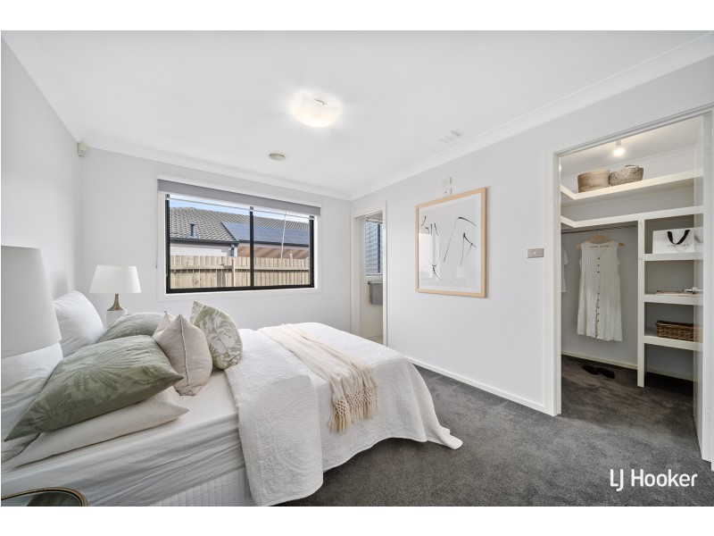 5 Splayd Close, Dunlop ACT 2615