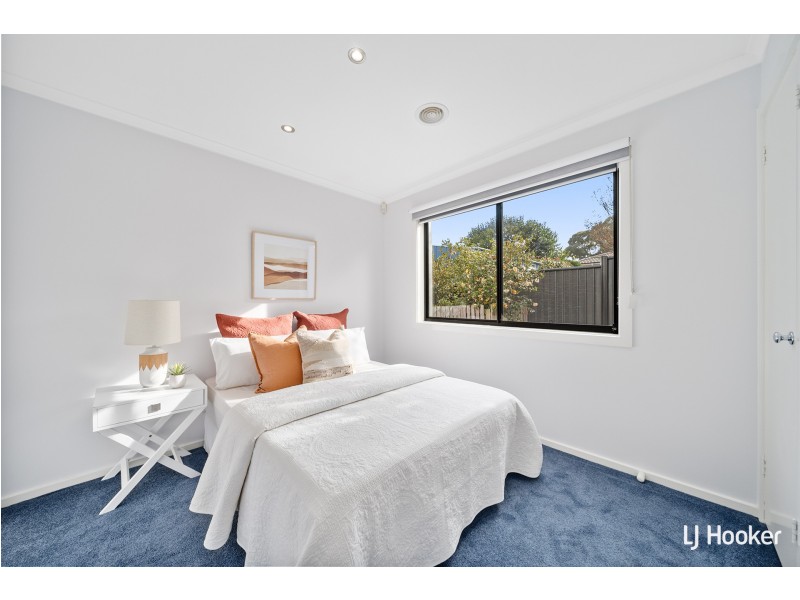 5 Splayd Close, Dunlop ACT 2615
