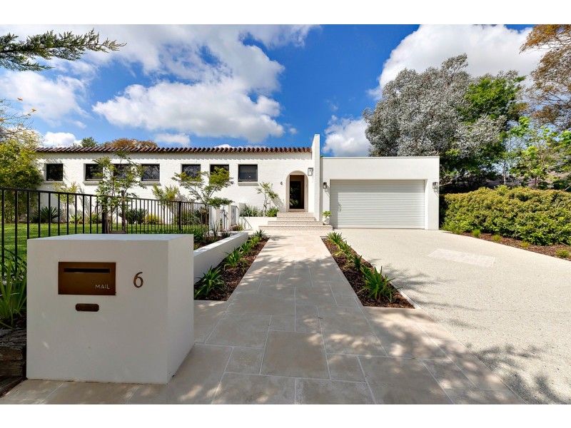 6 Mathieson Crescent, Weetangera ACT 2614