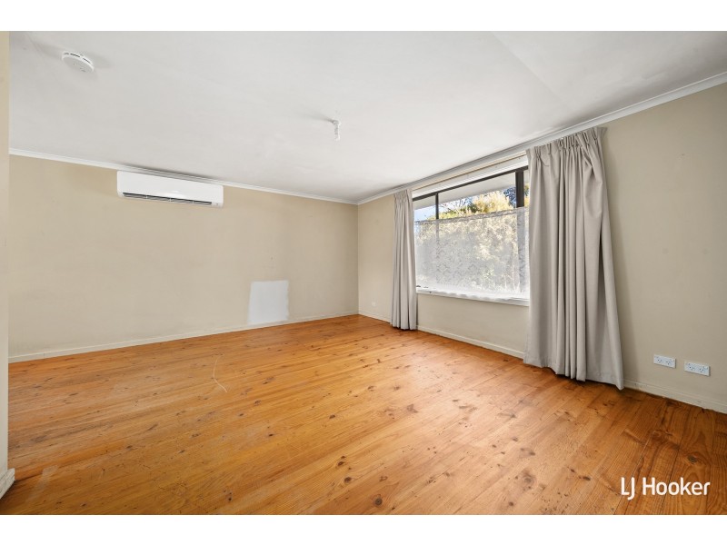 4 Clambe Place, Charnwood ACT 2615