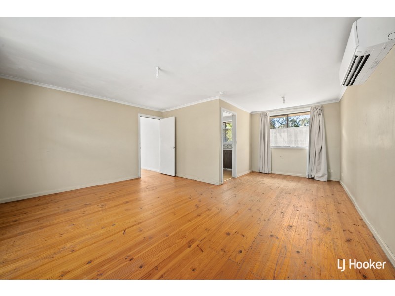 4 Clambe Place, Charnwood ACT 2615