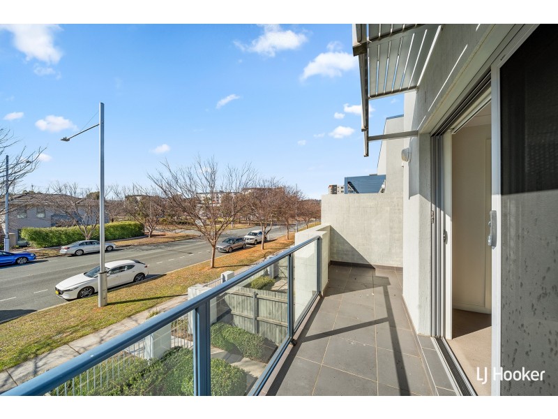 42 Nullarbor Avenue, Franklin ACT 2913