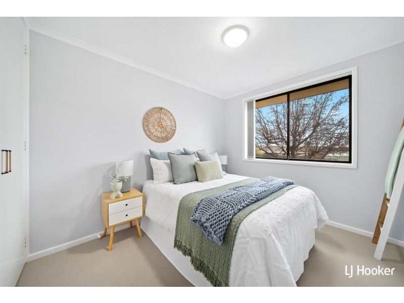 43 Dalley Crescent, Latham ACT 2615