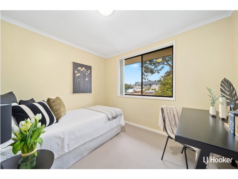 43 Dalley Crescent, Latham ACT 2615