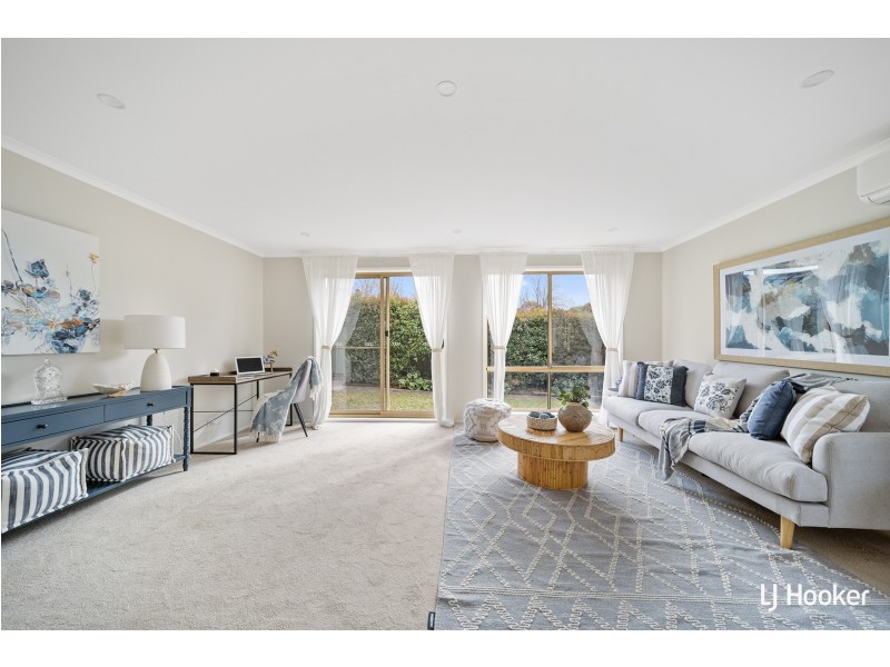 2/42 Blackman Crescent, Macquarie ACT 2614