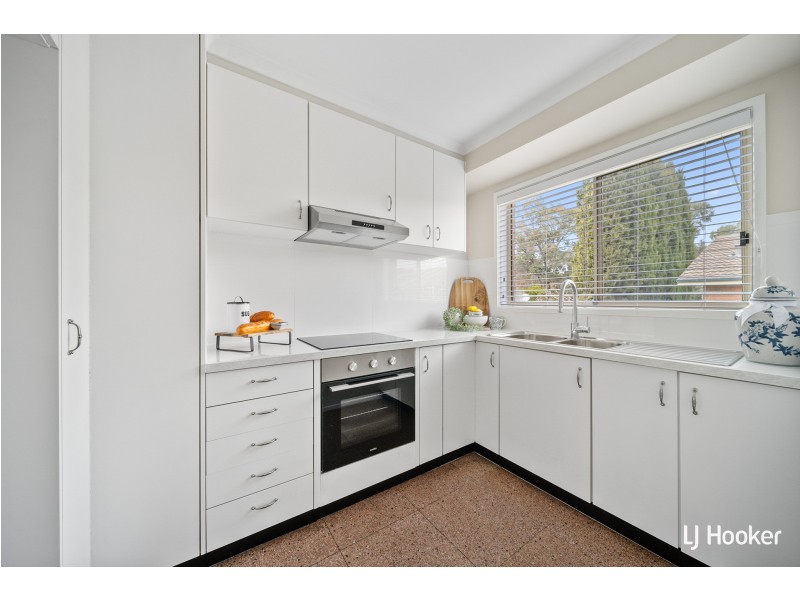 2/42 Blackman Crescent, Macquarie ACT 2614