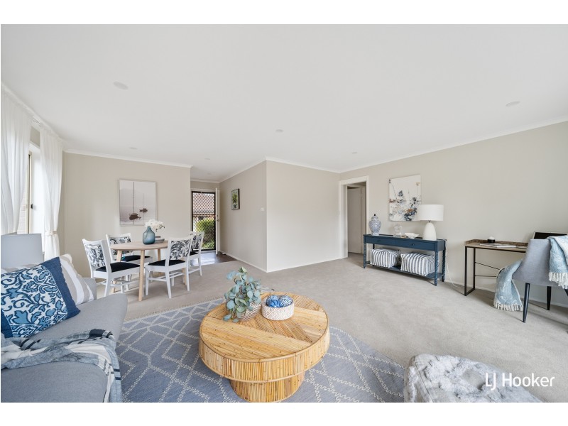 2/42 Blackman Crescent, Macquarie ACT 2614