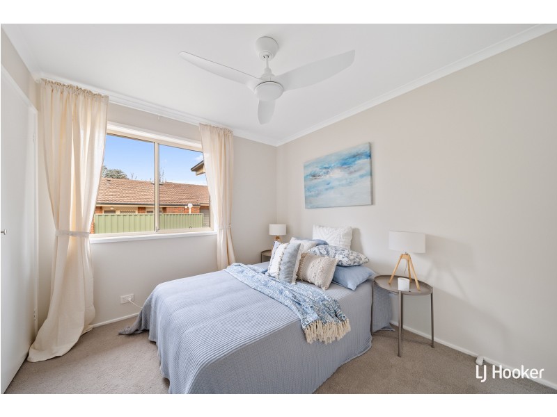 2/42 Blackman Crescent, Macquarie ACT 2614