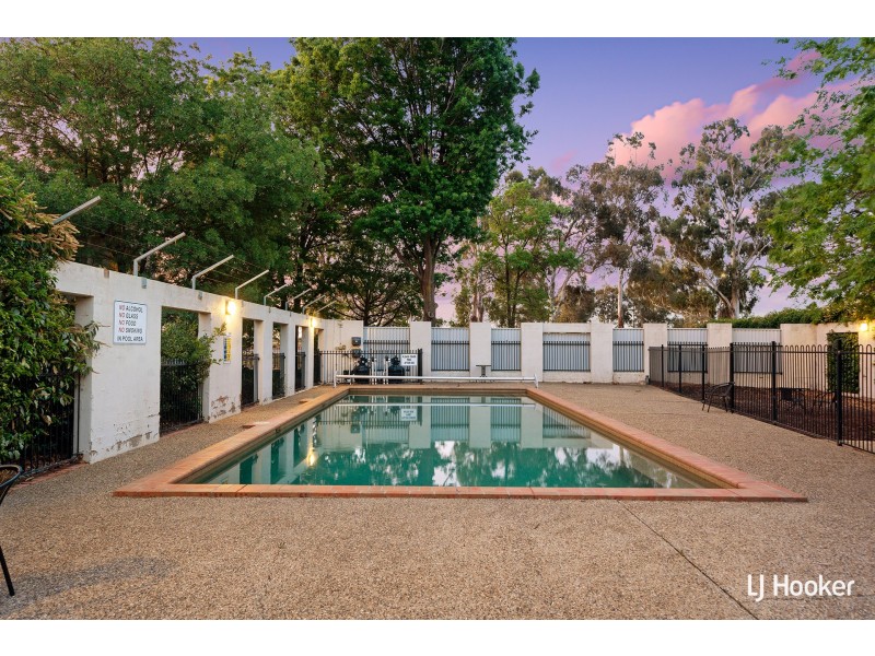 26/20 Federal Highway, Watson ACT 2602
