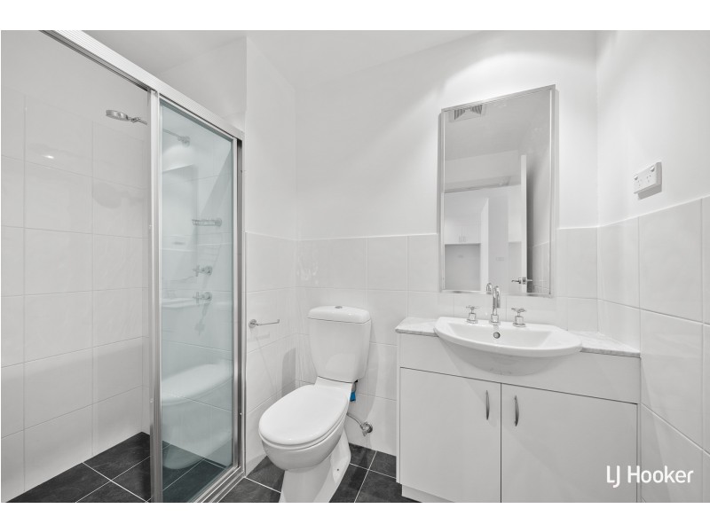 15/1 Eardley Street, Bruce ACT 2617