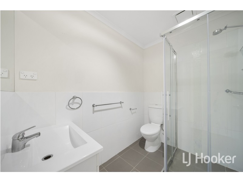 14/1 Gungahlin Place, Gungahlin ACT 2912