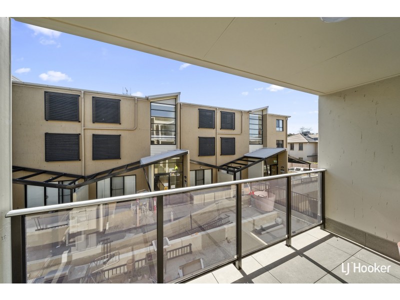 33/1 Gungahlin Place, Gungahlin ACT 2912