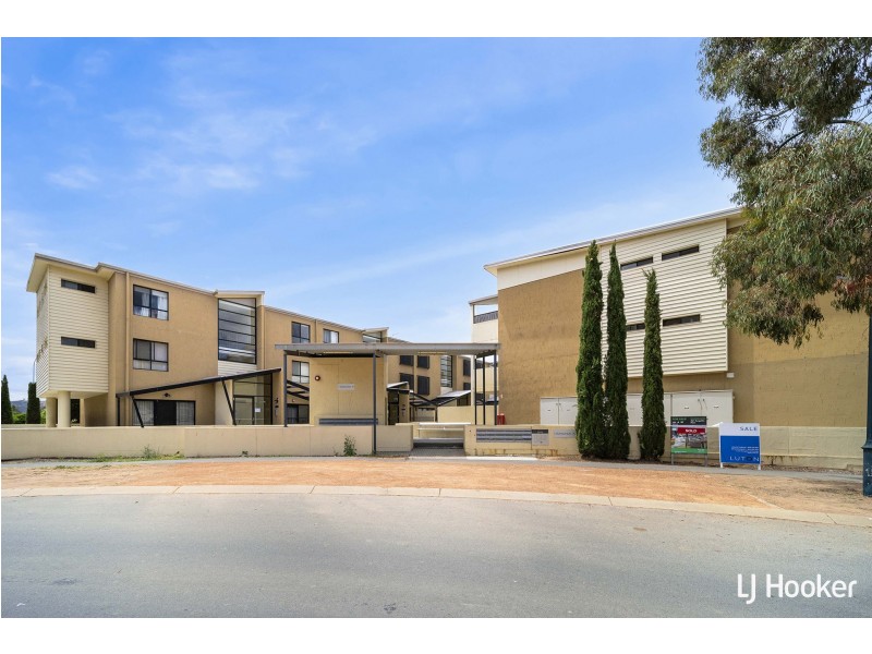 33/1 Gungahlin Place, Gungahlin ACT 2912
