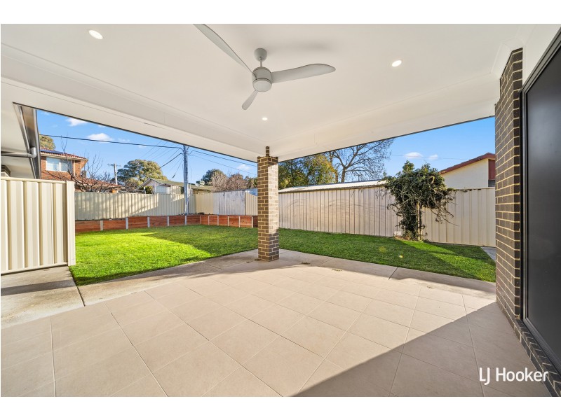 353 Southern Cross Drive, Holt ACT 2615