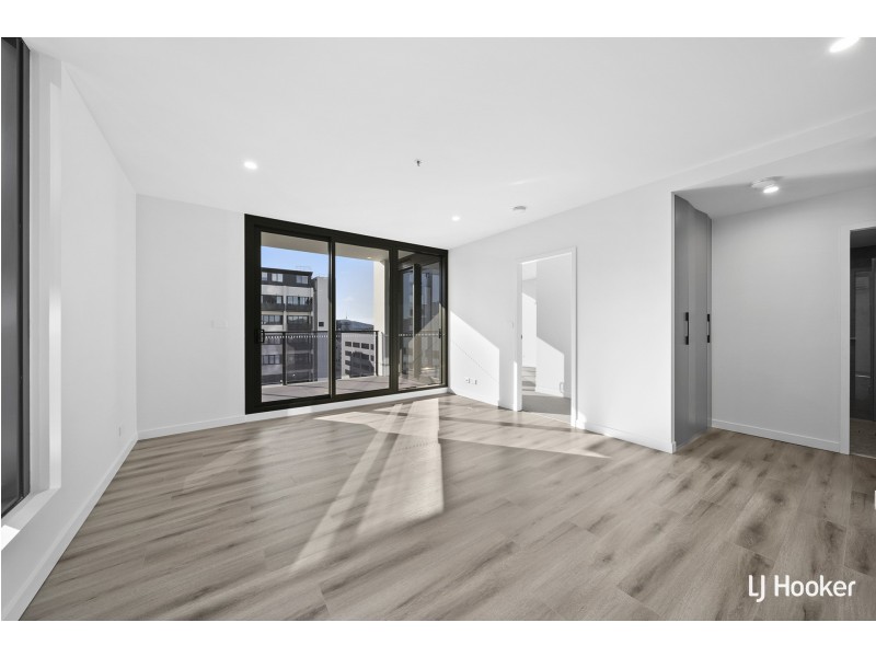 811/49 Furzer Street, Phillip ACT 2606