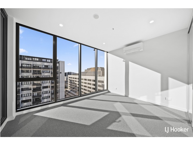 811/49 Furzer Street, Phillip ACT 2606