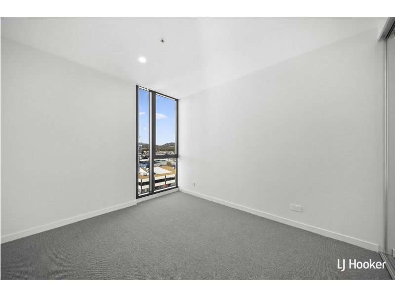 811/49 Furzer Street, Phillip ACT 2606