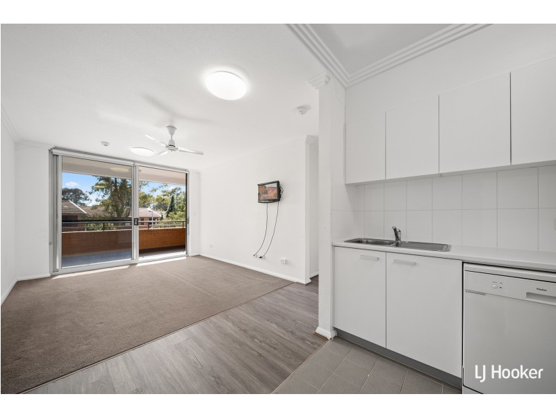 52/93-101 Hennessy Street, Belconnen ACT 2617