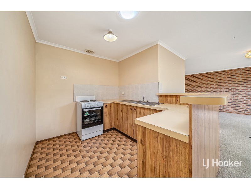 16 Moulden Court, Belconnen ACT 2617