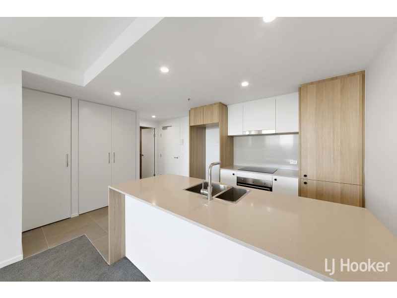 708/6 Grazier Lane, Belconnen ACT 2617