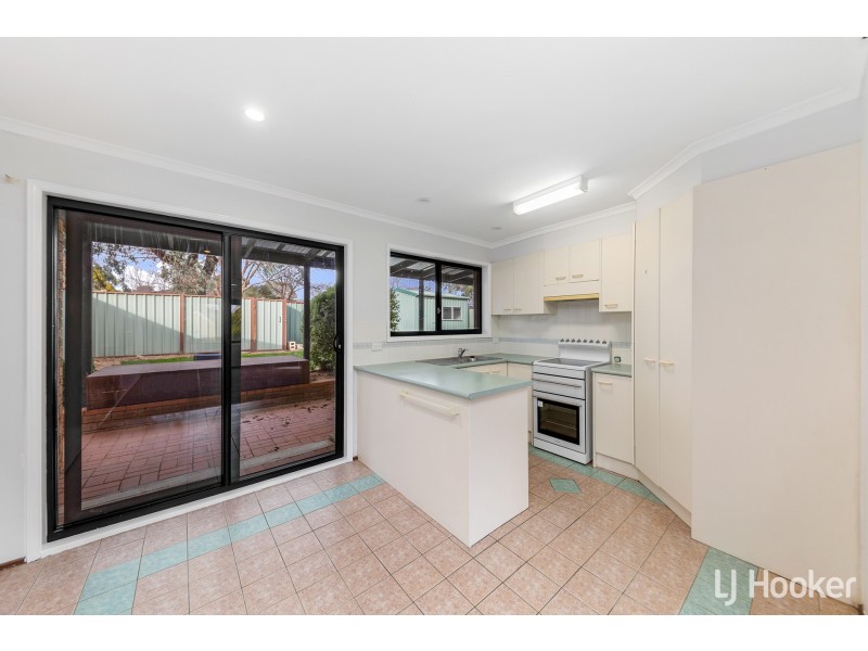 6 Dore Court, Evatt ACT 2617