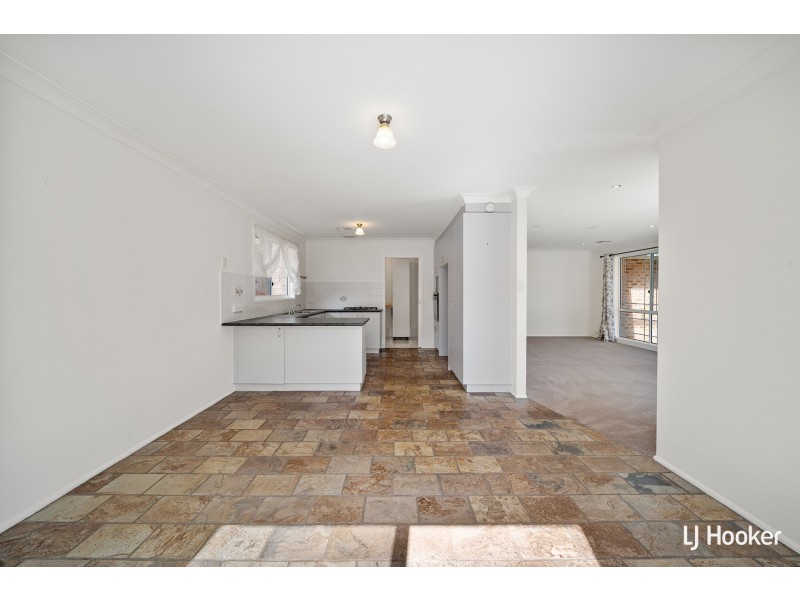 1 Lahiff Place, Dunlop ACT 2615