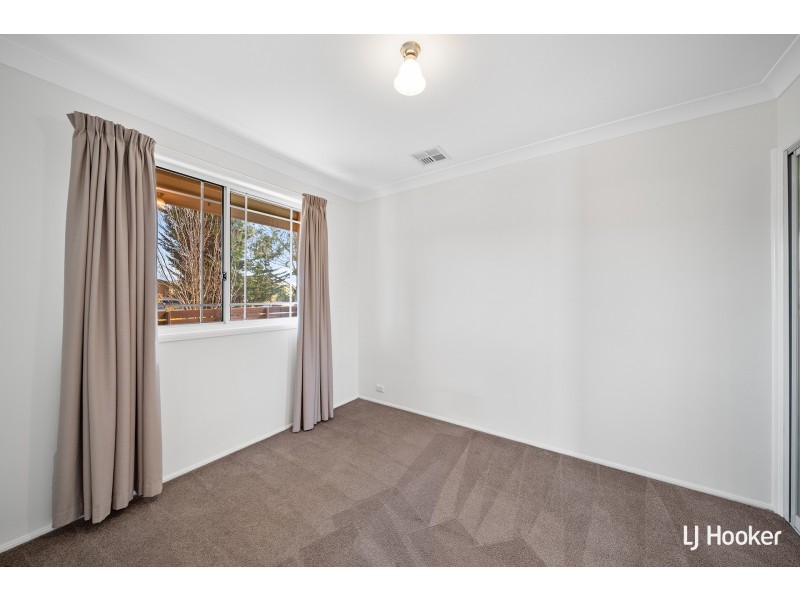 1 Lahiff Place, Dunlop ACT 2615