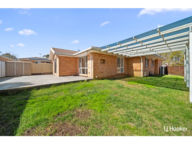 1 Lahiff Place, Dunlop ACT 2615