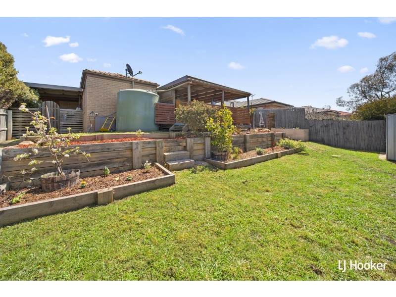 16 Marcus Faunce Street, Macgregor ACT 2615