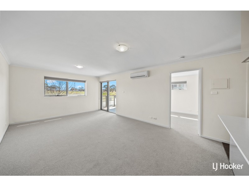 18/75 Elizabeth Jolley Crescent, Franklin ACT 2913