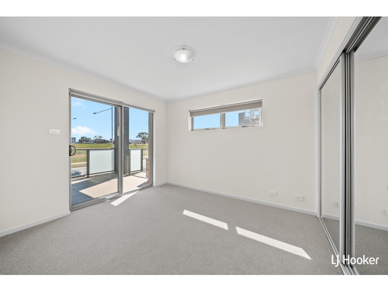18/75 Elizabeth Jolley Crescent, Franklin ACT 2913