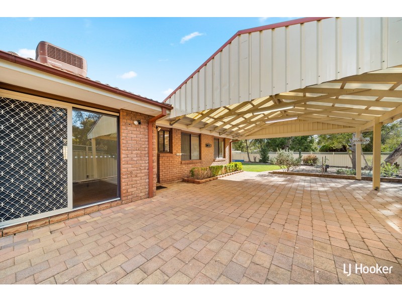26 Lightfoot Crescent, Florey ACT 2615