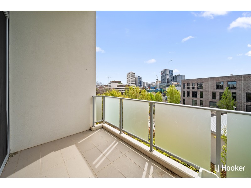 164/116 Easty Street, Phillip ACT 2606