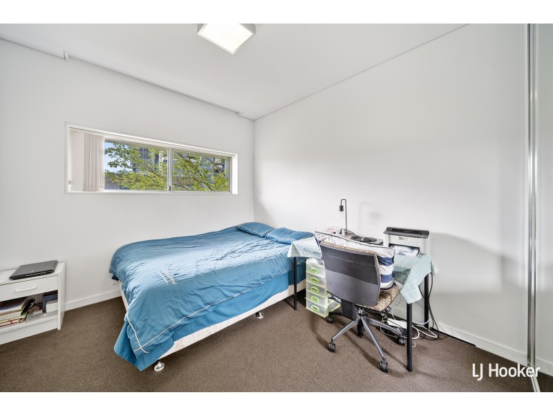 164/116 Easty Street, Phillip ACT 2606