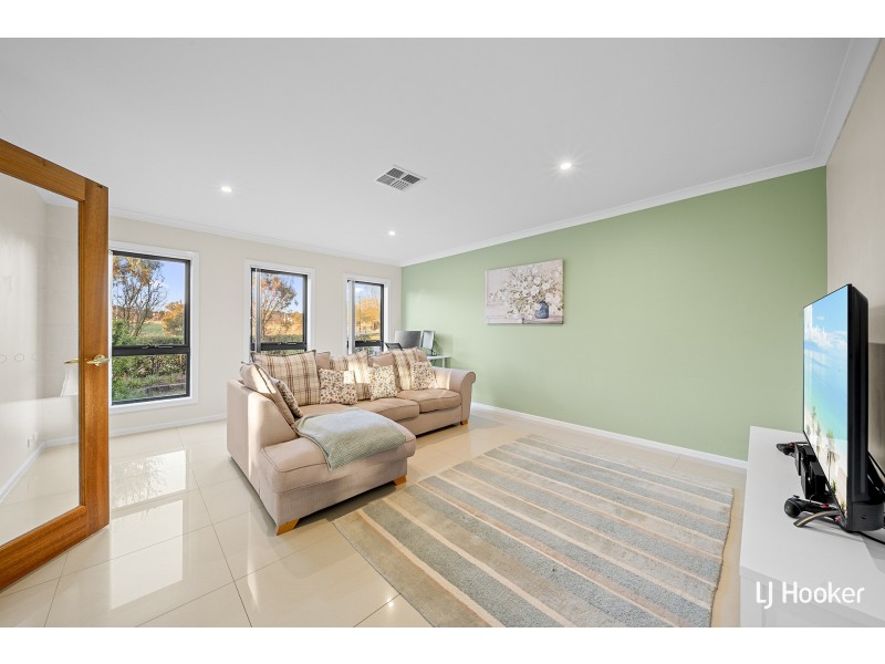 56 Blizzard Circuit, Forde ACT 2914