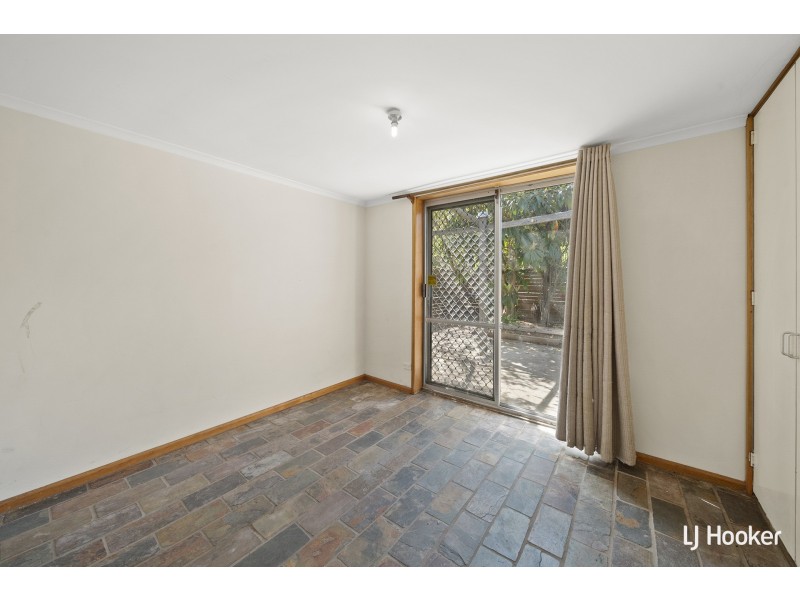 2/82 Diamantina Crescent, Kaleen ACT 2617