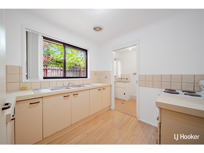 4 Flecker Place, Florey ACT 2615