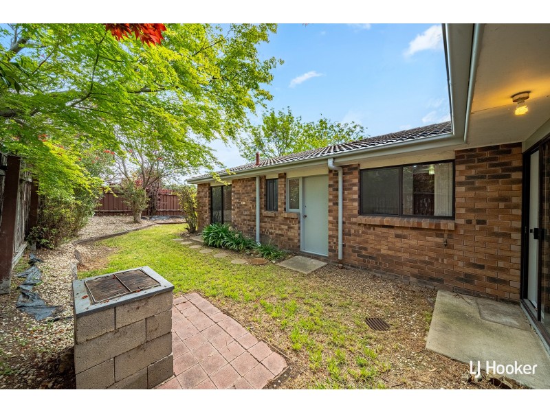 4 Flecker Place, Florey ACT 2615