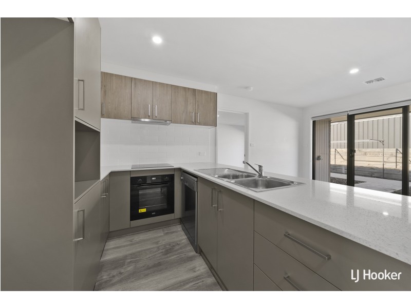 8/47 Lorraway Street, Holt ACT 2615