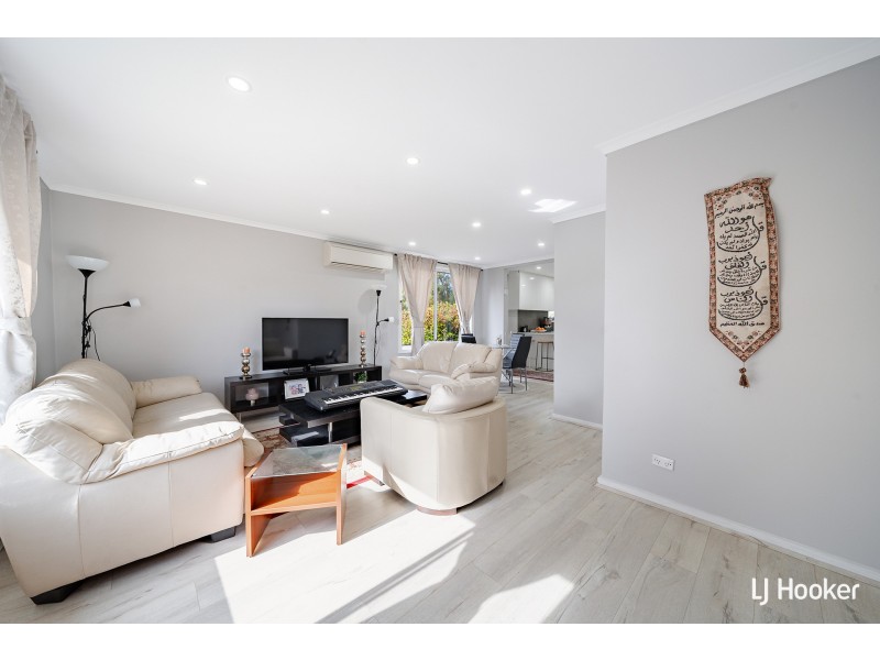 12 McCarthy Place, Charnwood ACT 2615