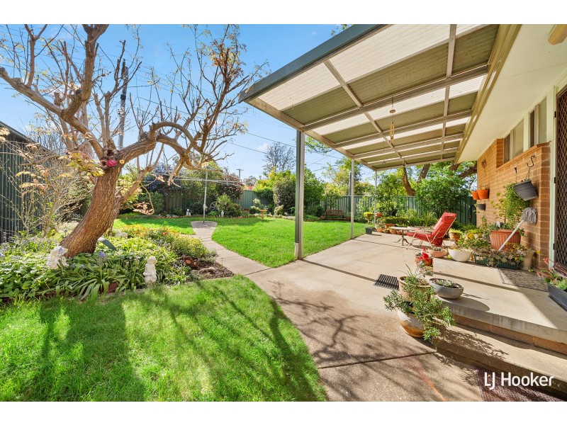 10 Chambers Street, Latham ACT 2615