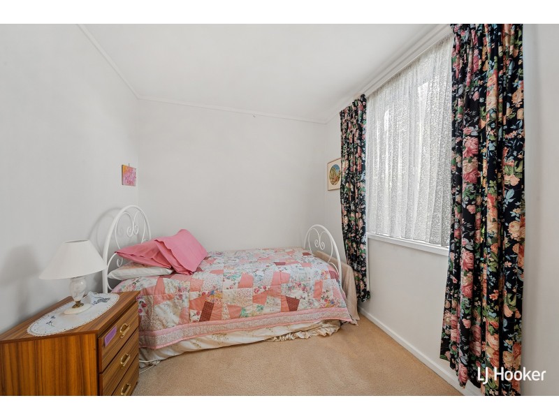 10 Chambers Street, Latham ACT 2615
