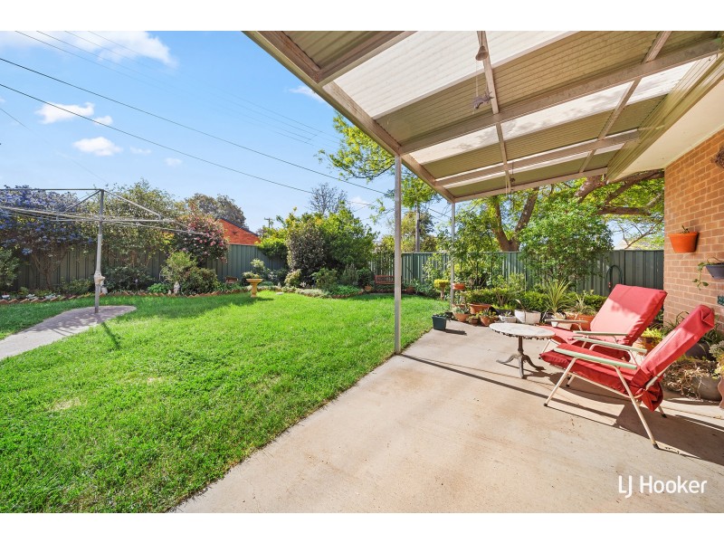 10 Chambers Street, Latham ACT 2615