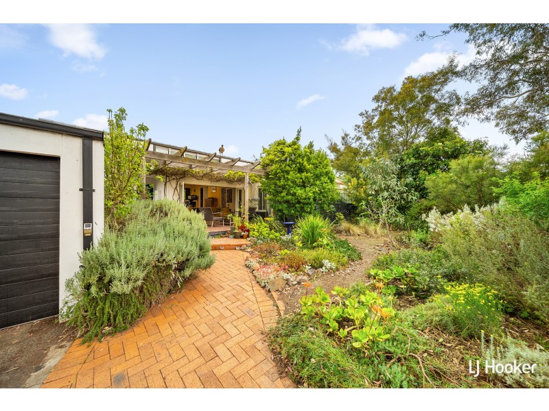 35 Heydon Crescent, Evatt ACT 2617