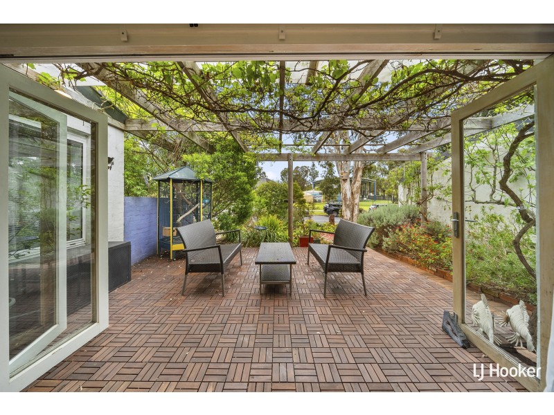 35 Heydon Crescent, Evatt ACT 2617